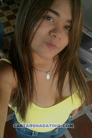 179794 - Karolay Age: 28 - Colombia