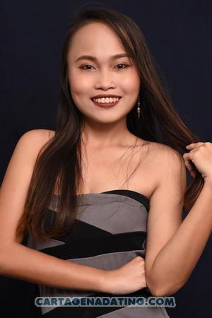 190743 - Maria Theresa Age: 26 - Philippines