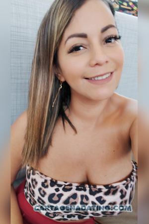 216020 - Yury Age: 40 - Costa Rica