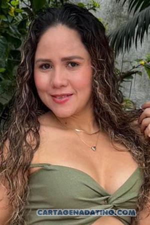 223988 - Nohelys Age: 39 - Colombia