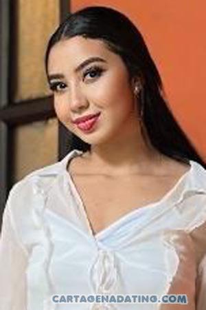 224711 - Paula Age: 25 - Colombia