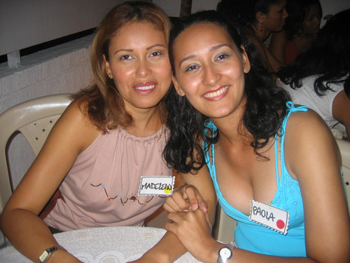 Two gorgeous Cartagena women